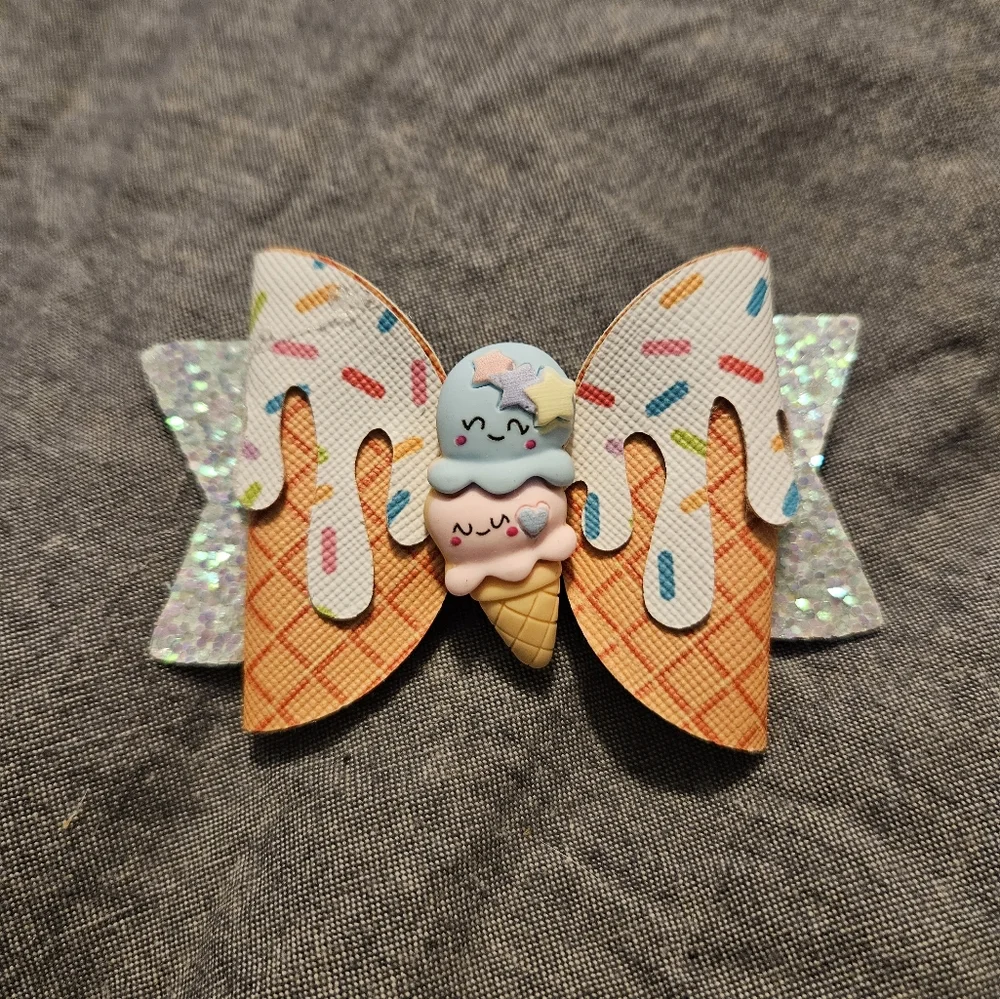 3/$20 💥 Ice Cream Cone Hair Barret NWT